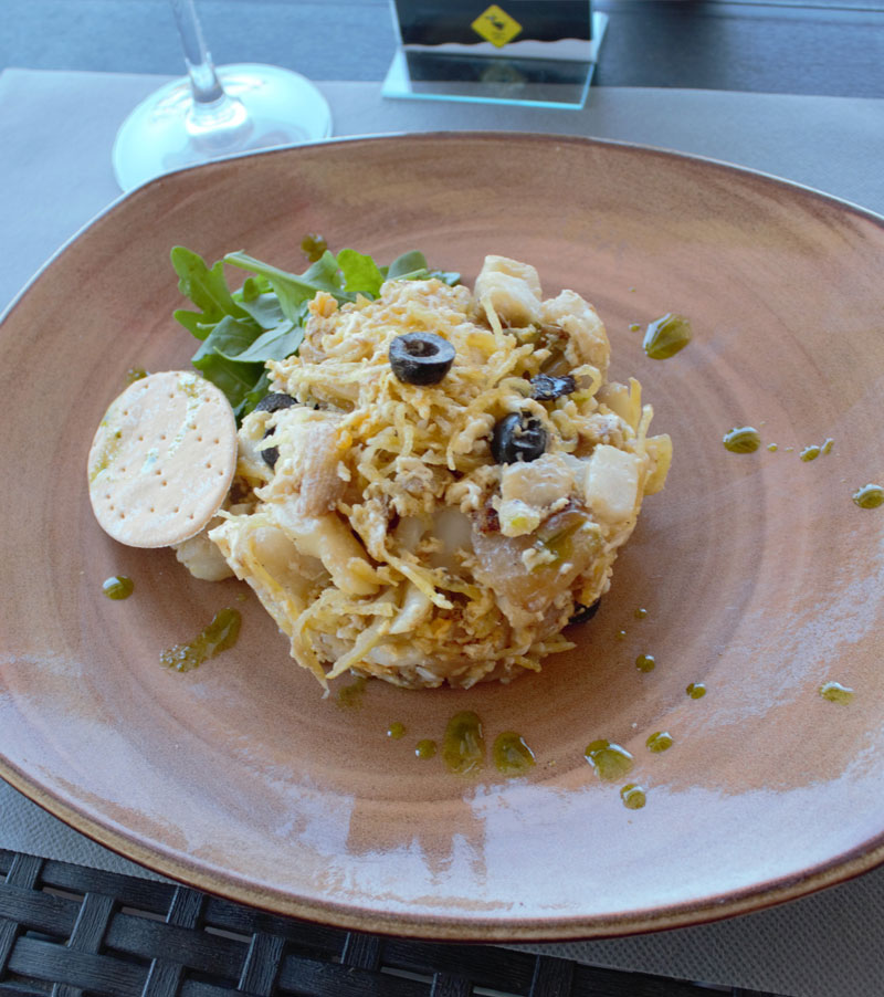 Plato de la carta del chiringuito Kanguro en Costa Ballena